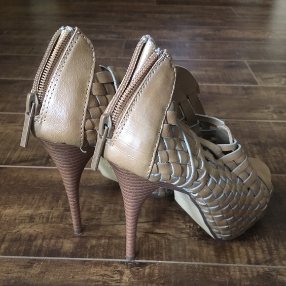 Brown leather peep toe high heels bootie - Picture 4 of 4